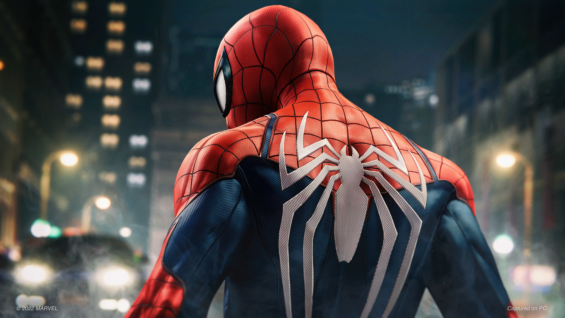 摩天楼の間をウェブで飛び回るスパイダーマン
